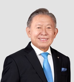 Mr. Phornthep Phornprapha